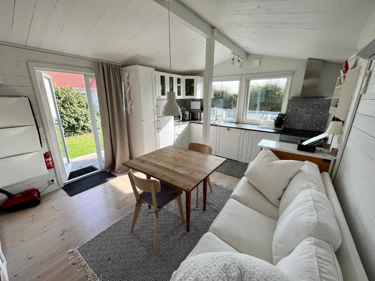 Gaesthus Vid Hav Och Strand Åsa Exterior foto